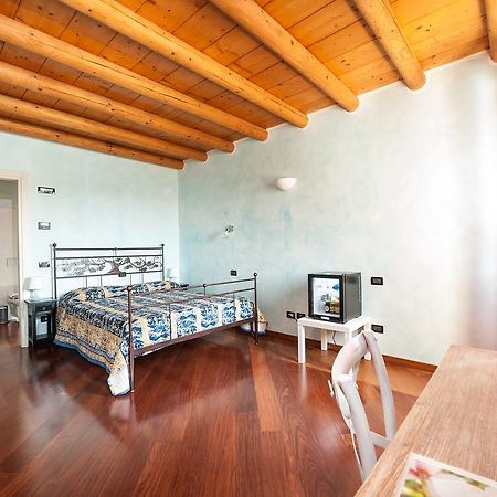 Villa Pace Поццоленґо Екстер'єр фото