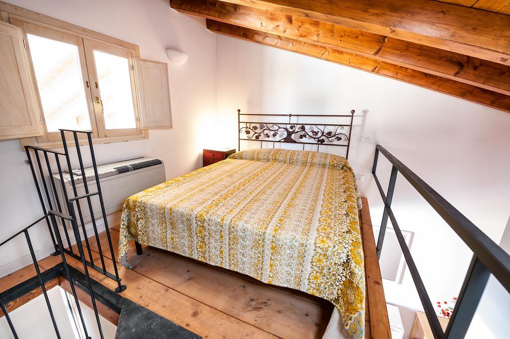 Villa Pace Поццоленґо Номер фото