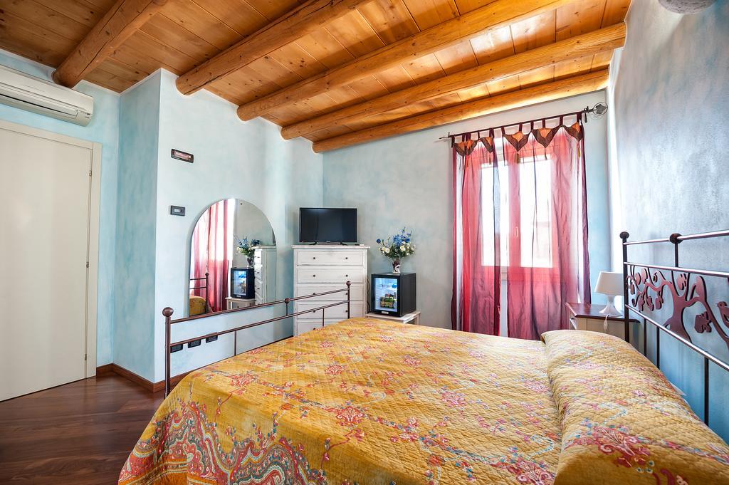 Villa Pace Поццоленґо Номер фото